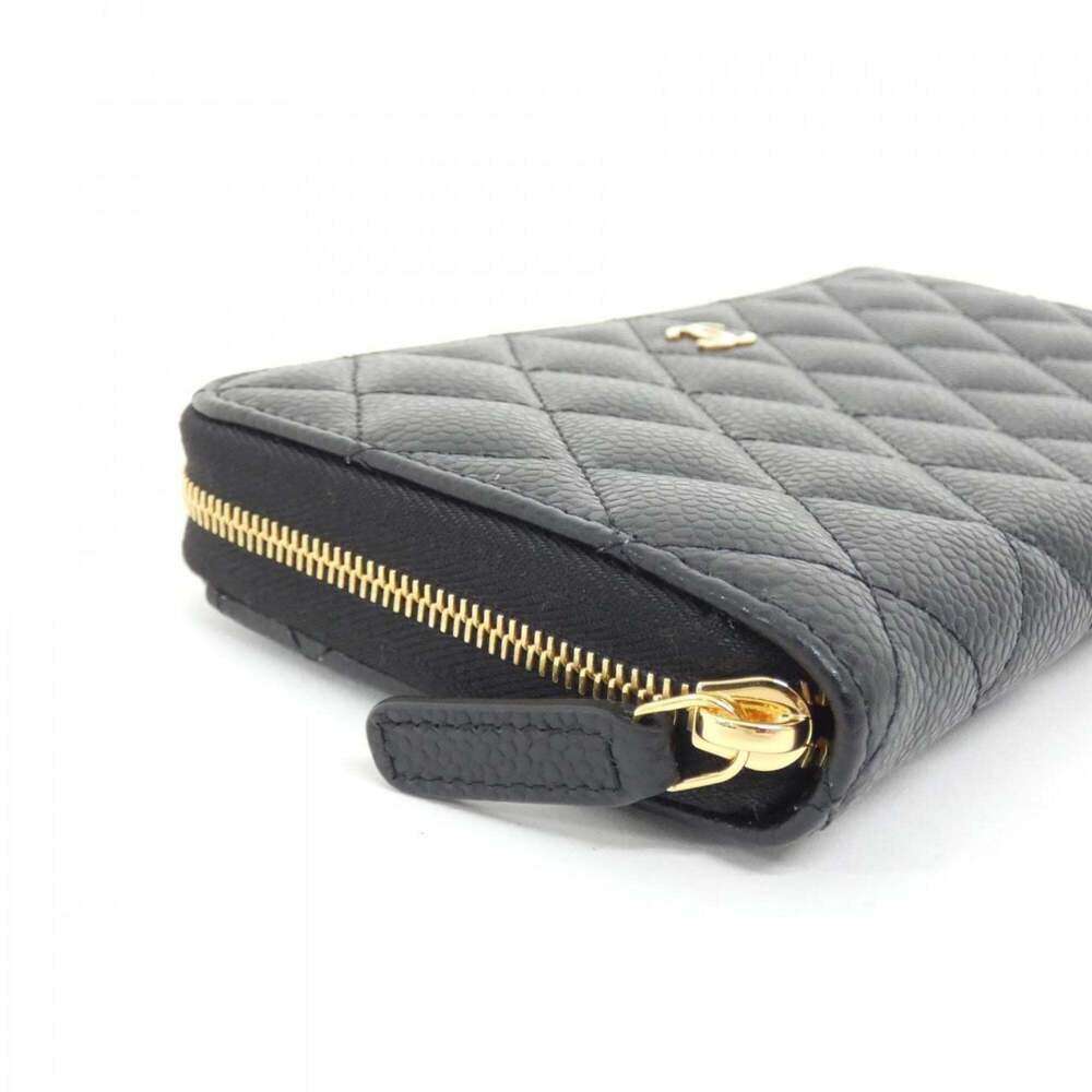 CHANEL Black Wallet - Picture 4 of 7